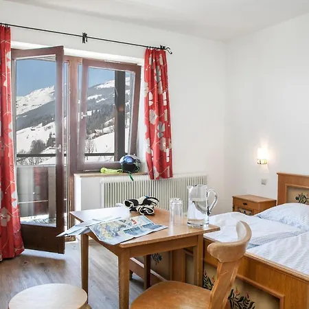 Hostel Kendlhof Saalbach-Hinterglemm